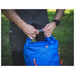 Exped Serac 45 M - Mountaineering Backpack -Exped Adventure Gear exped serac 45 m mountaineering backpack detail 10